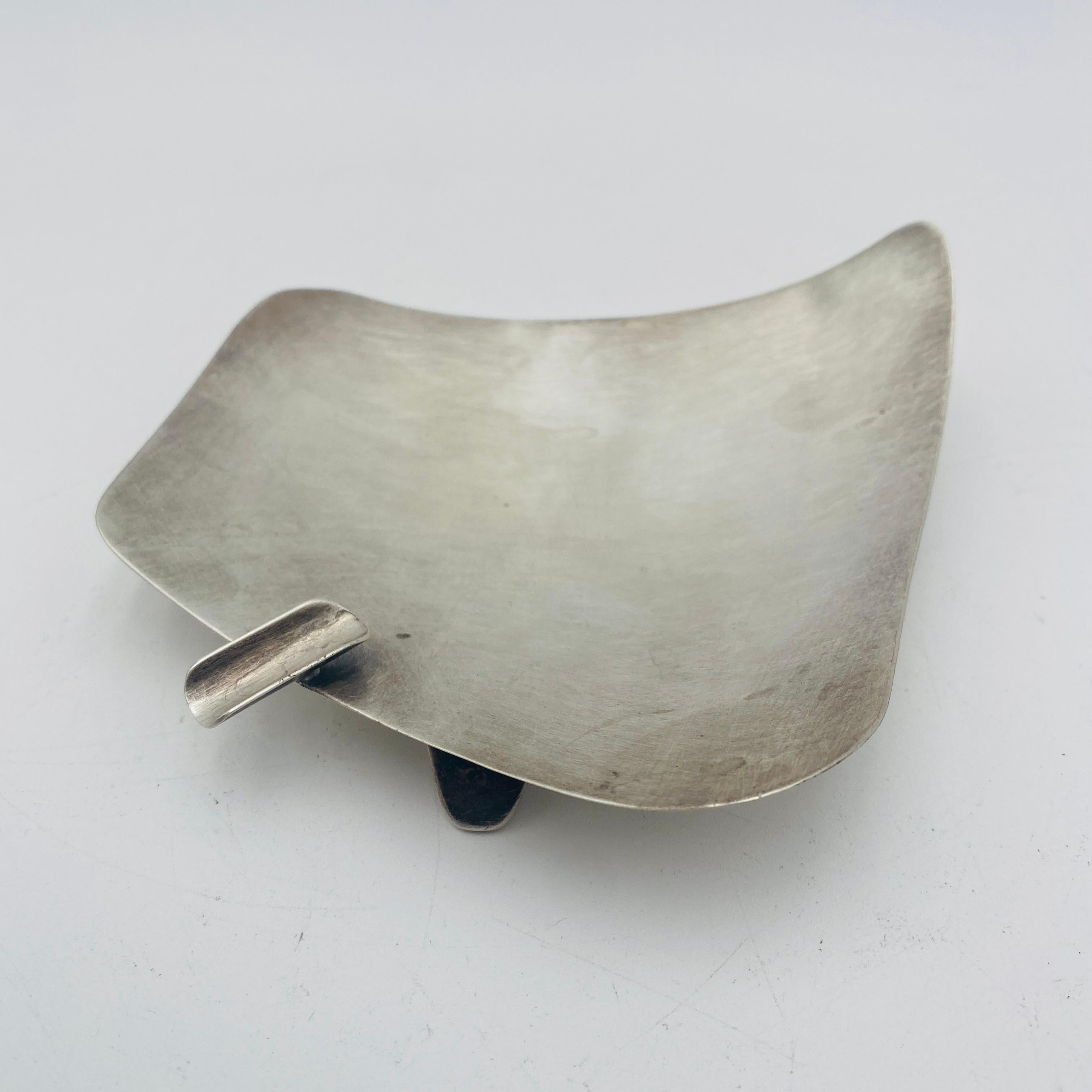 Sterling Silber Modernist Aschenbecher Handcrafted (Handgefertigt) im Angebot