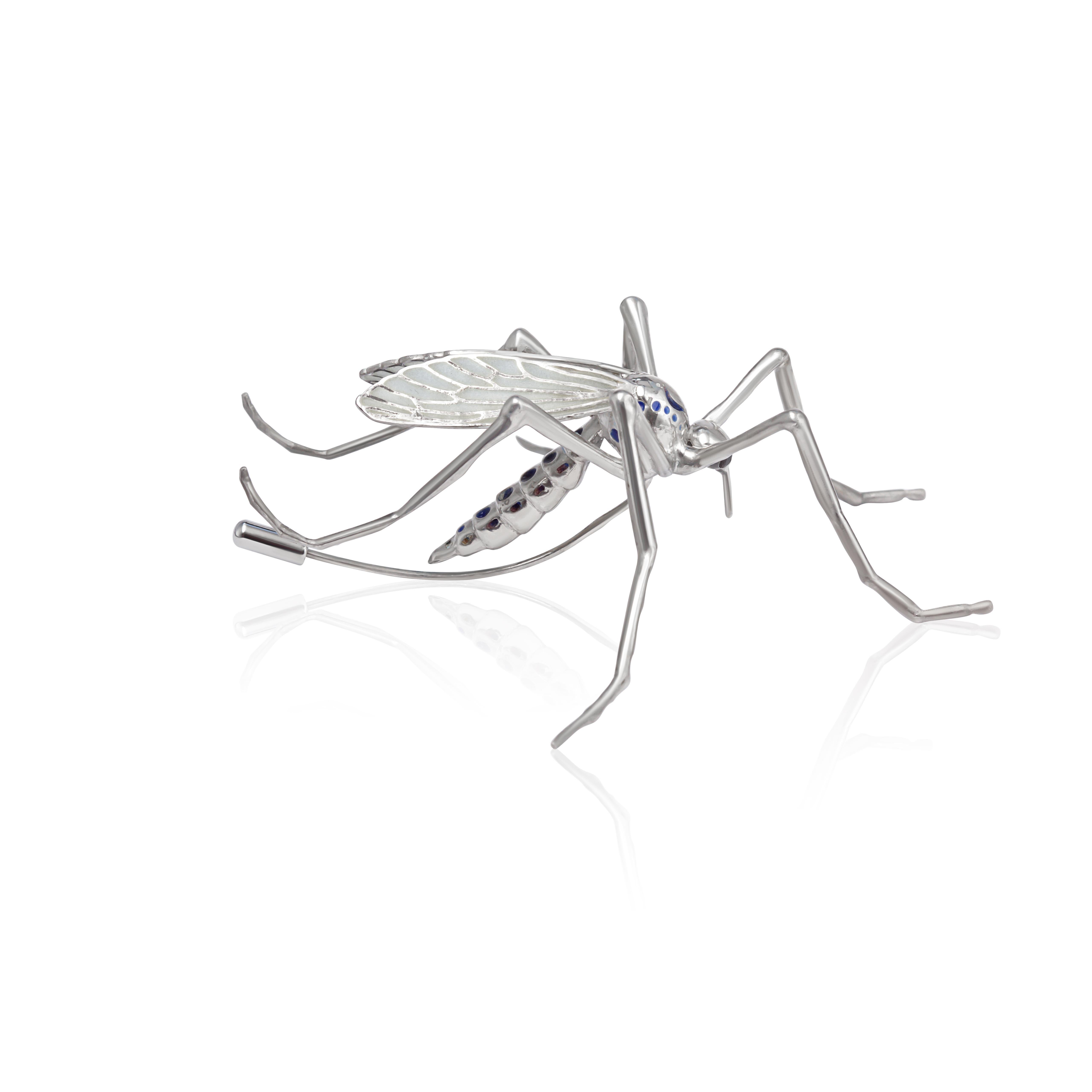 Art déco Broche moustique en argent sterling avec grenats et ailes en Plique-à-Jour en vente