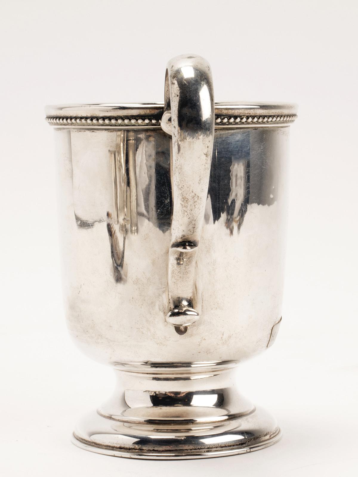 Taza de plata de ley con la efigie de César, Bigelow Kennard & Co, Boston 1880. Silver en venta