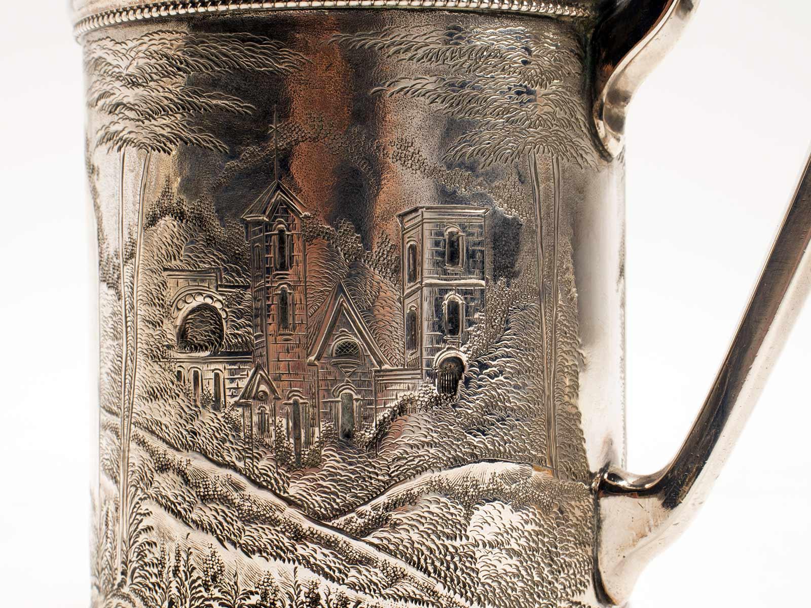 Sterling Silver Mug, Embossed, Depicting Monuments and Architecture, USA, 1890 In Excellent Condition In Milan, IT