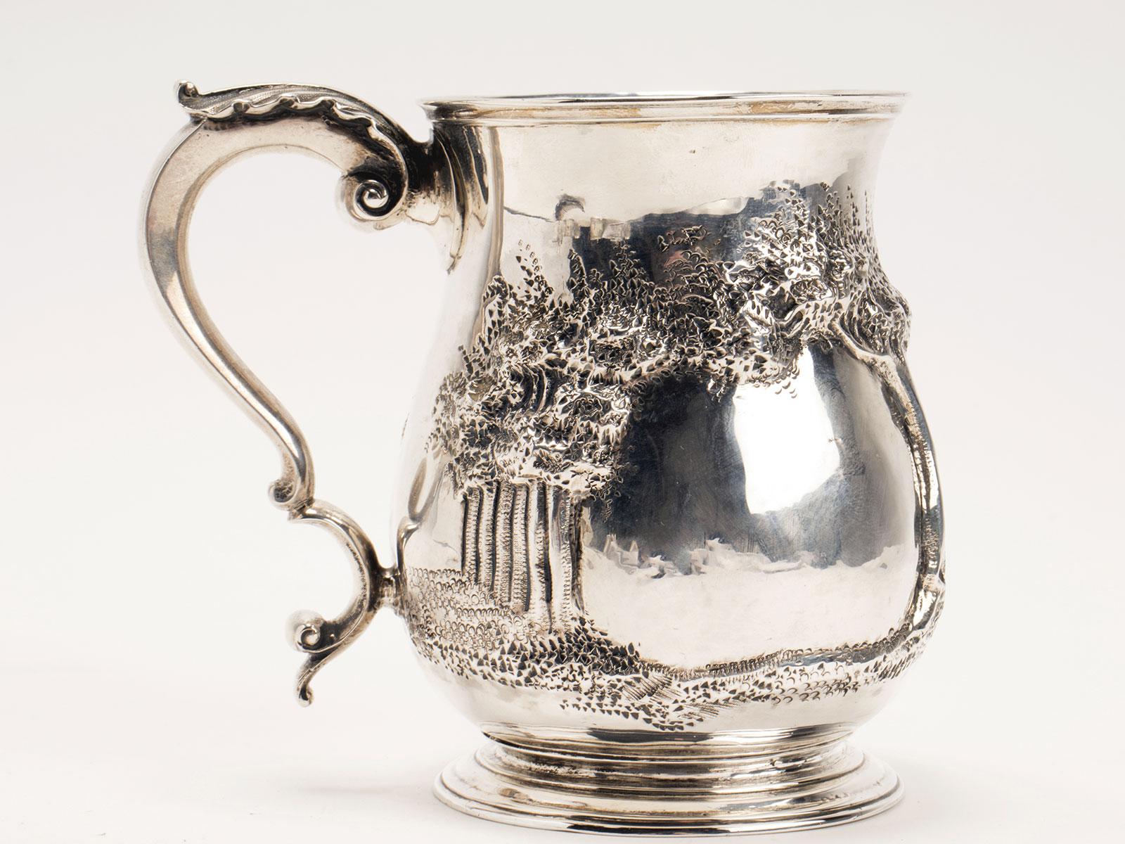 Silver Sterling silver mug, Henry Holland London depicting grazing cows, 1856. For Sale