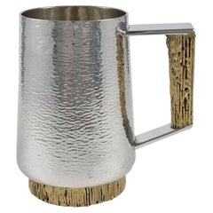 Mug aus Sterlingsilber – Stuart Devlin – 1974