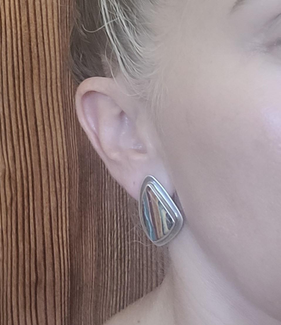 Pendientes de plata de ley con incrustación multicolor, de diseño, 21x33x6 mm en Bueno estado para la venta en San Diego, CA