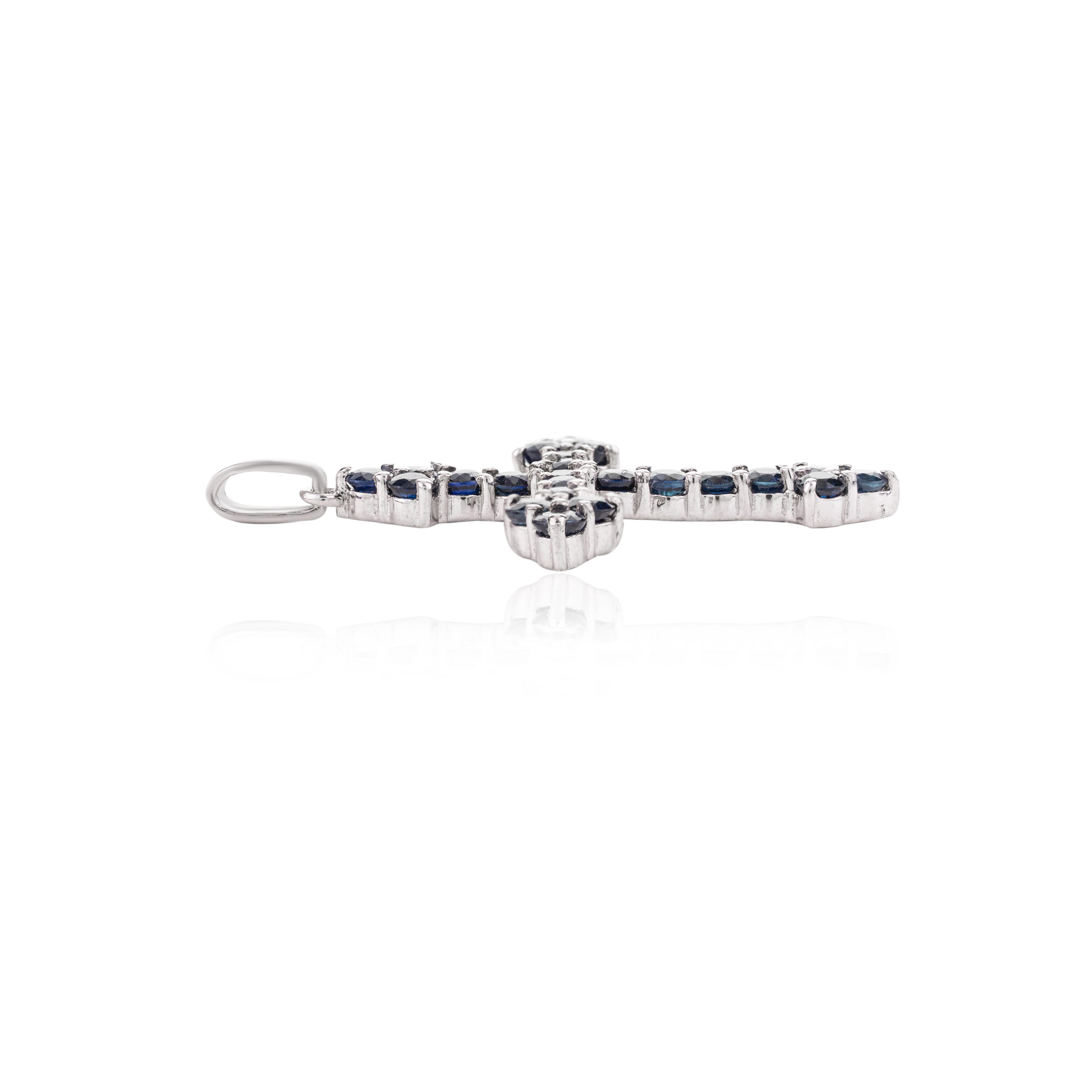 Art Deco 925 Silver Natural 5.58 CTW Blue Sapphire Cross Unisex Pendant Gift for Dad For Sale