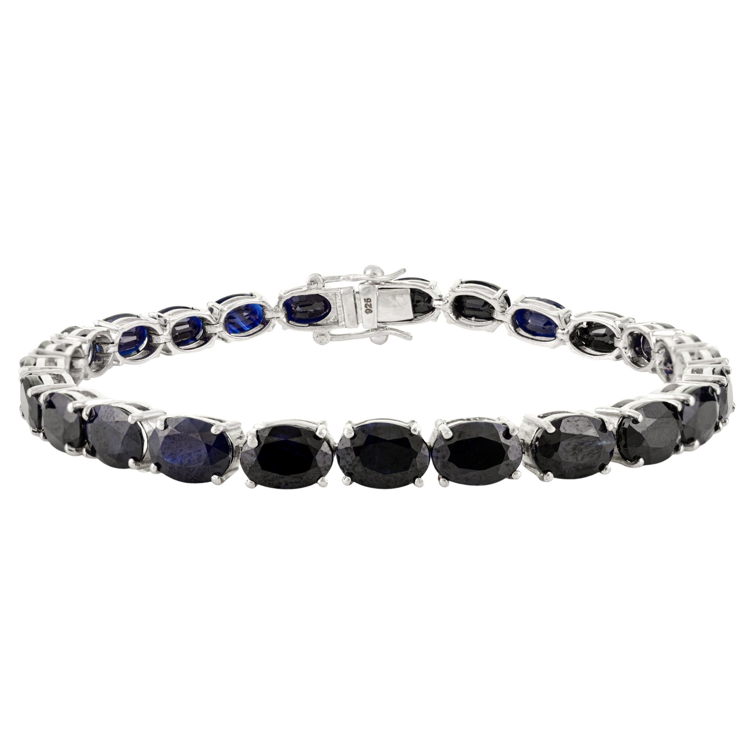 Bracciale tennis in argento Sterling con zaffiro blu taglio ovale Nature Gioielli in zaffiro in vendita