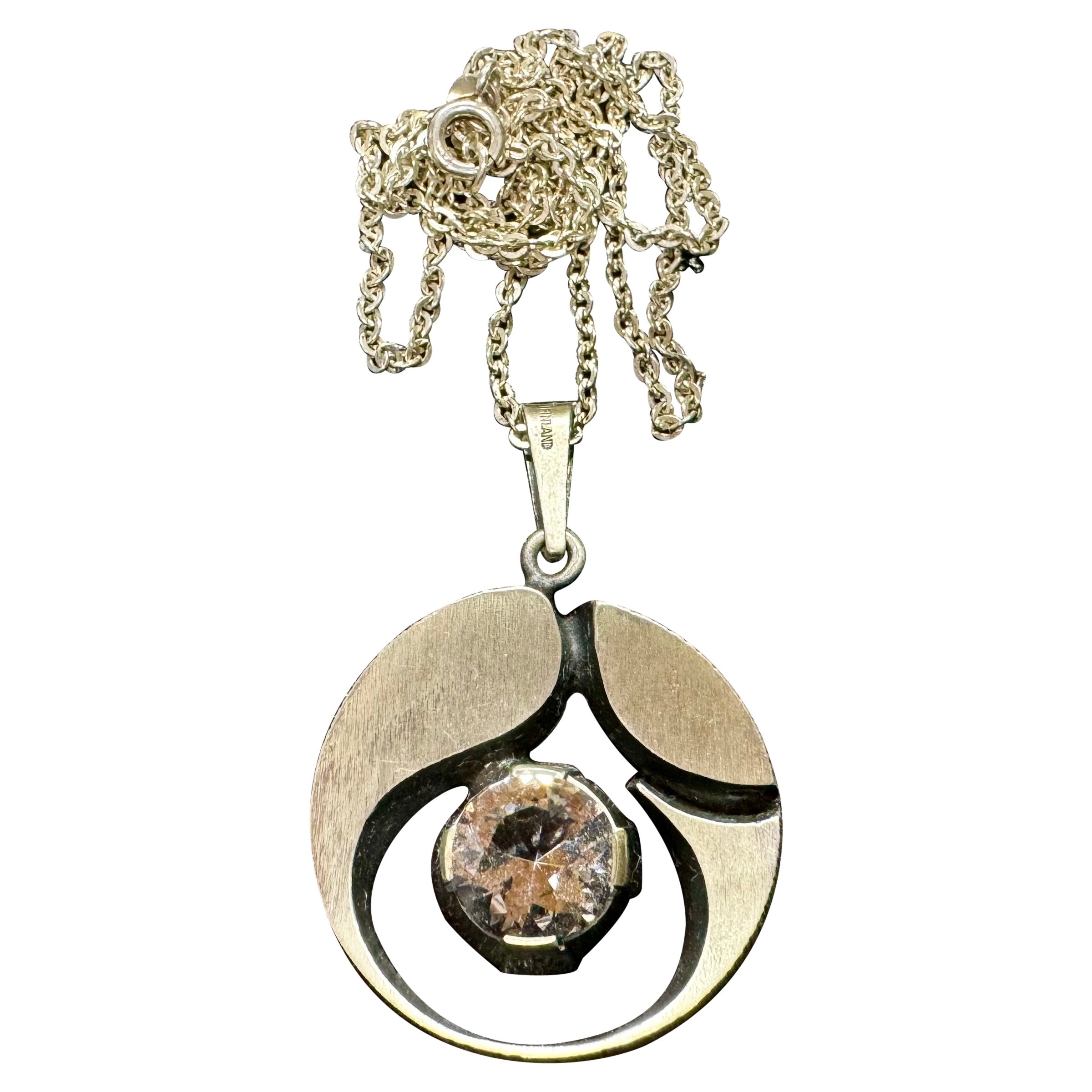 Collar de plata de ley de Karl Laine, Finlandia 1976