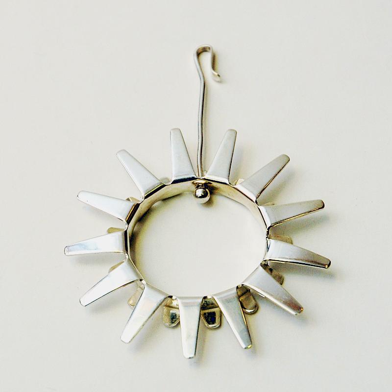 Norwegian Sterling Silver Necklace Sunburst by Tone Vigeland for Plus, Norway, 1960s For Sale