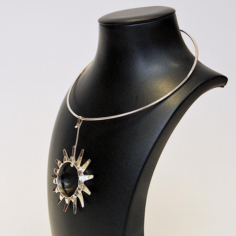 Modern Sterling Silver necklace Sunburst By Tone Vigeland for Plus, Norway 1960s For Sale