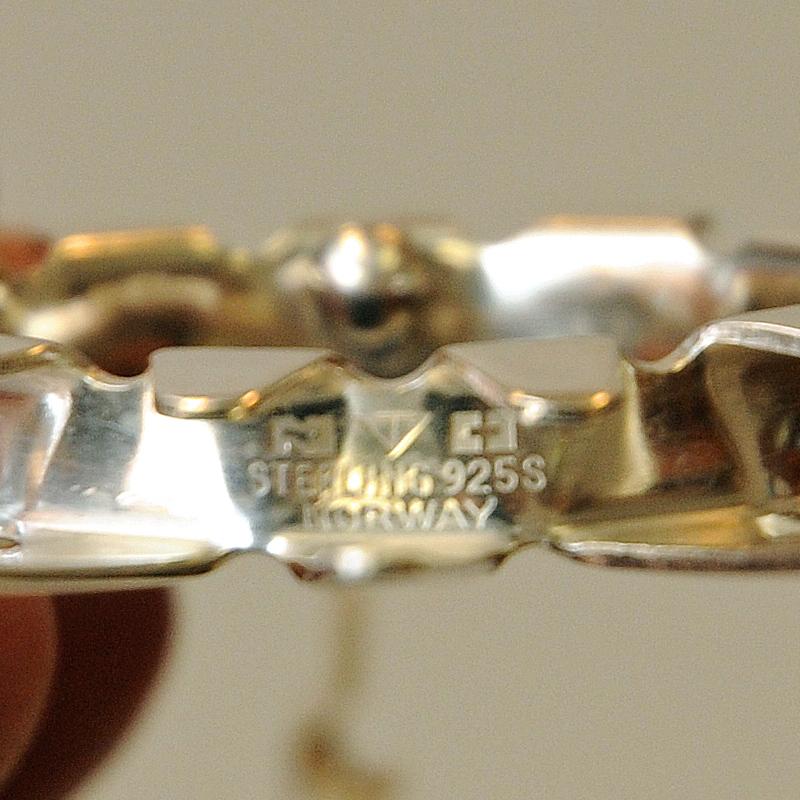 Collar de plata de ley Sunburst By Tone Vigeland for Plus, Noruega Años 60 en venta 4