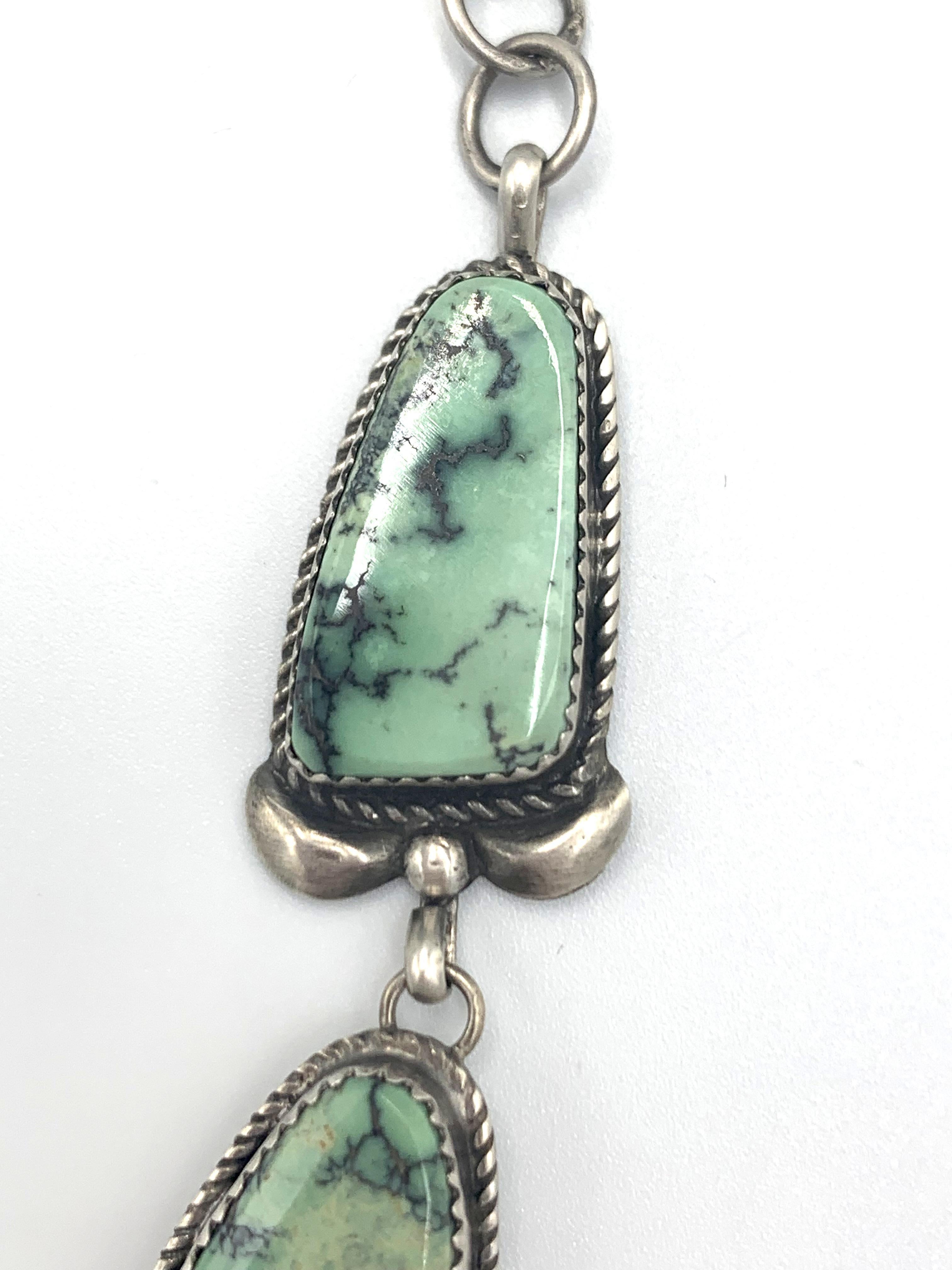 Collana in argento con pietre di turchese Dry Creek tagliate a mano di Mary Tso in vendita 5