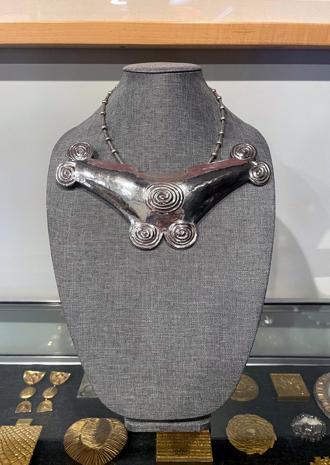 Collier Graziella Laffi en argent sterling avec grand pendentif en vente 5