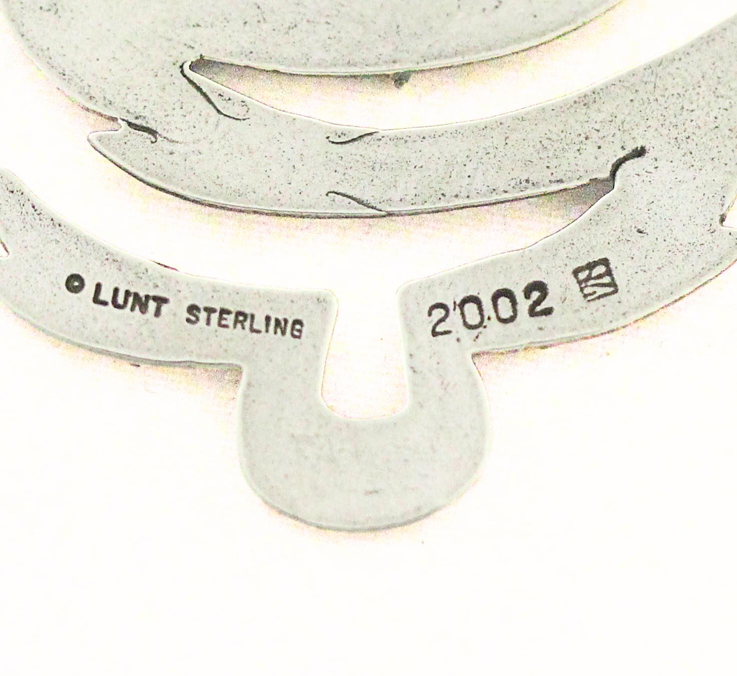 Sterling Silver “O Christmas Tree” Medallion by Lunt (21. Jahrhundert und zeitgenössisch) im Angebot