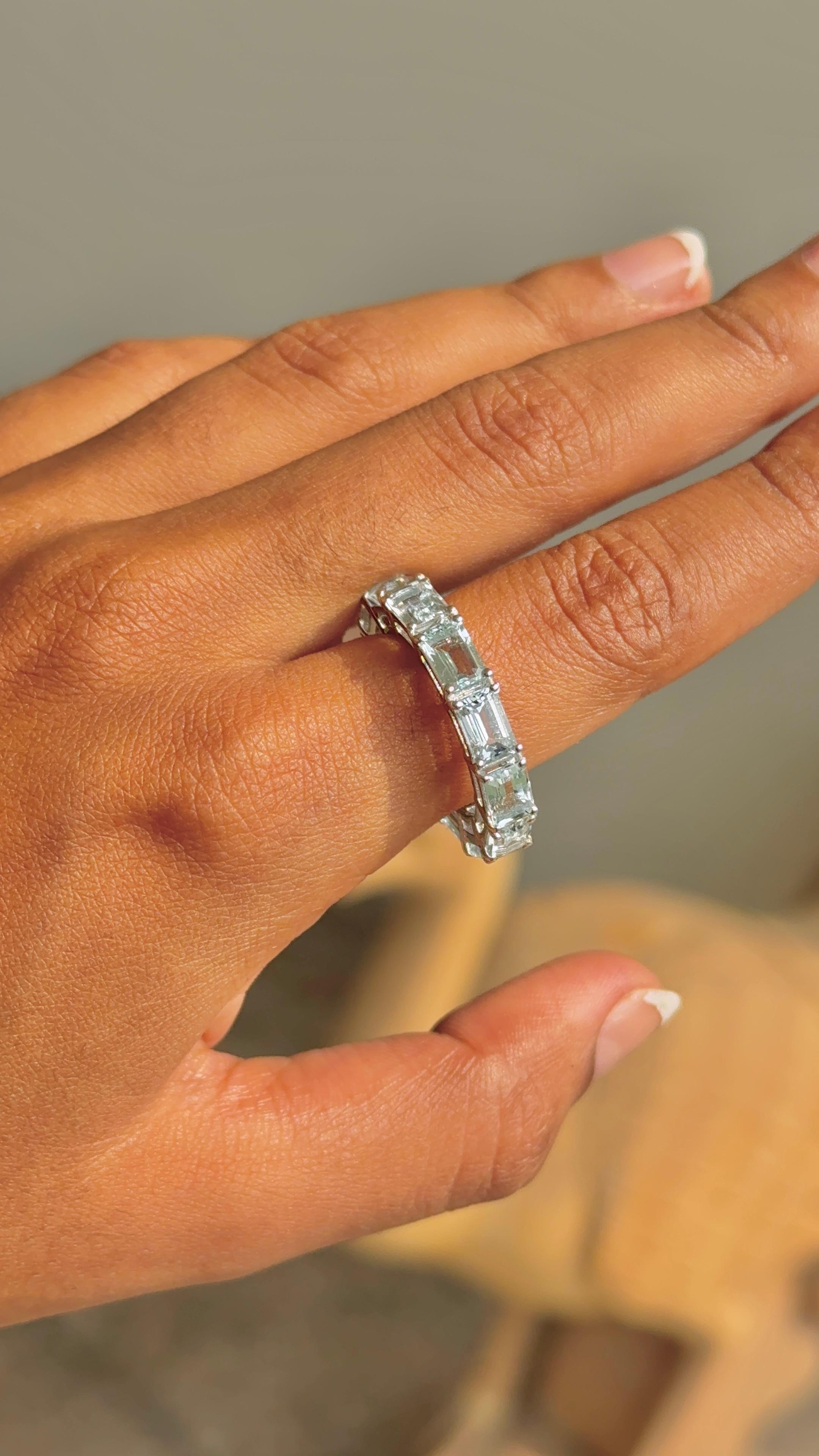 For Sale:  Sterling Silver Octagon Cut Aquamarine Gemstone Eternity Wedding Band for Mom 9