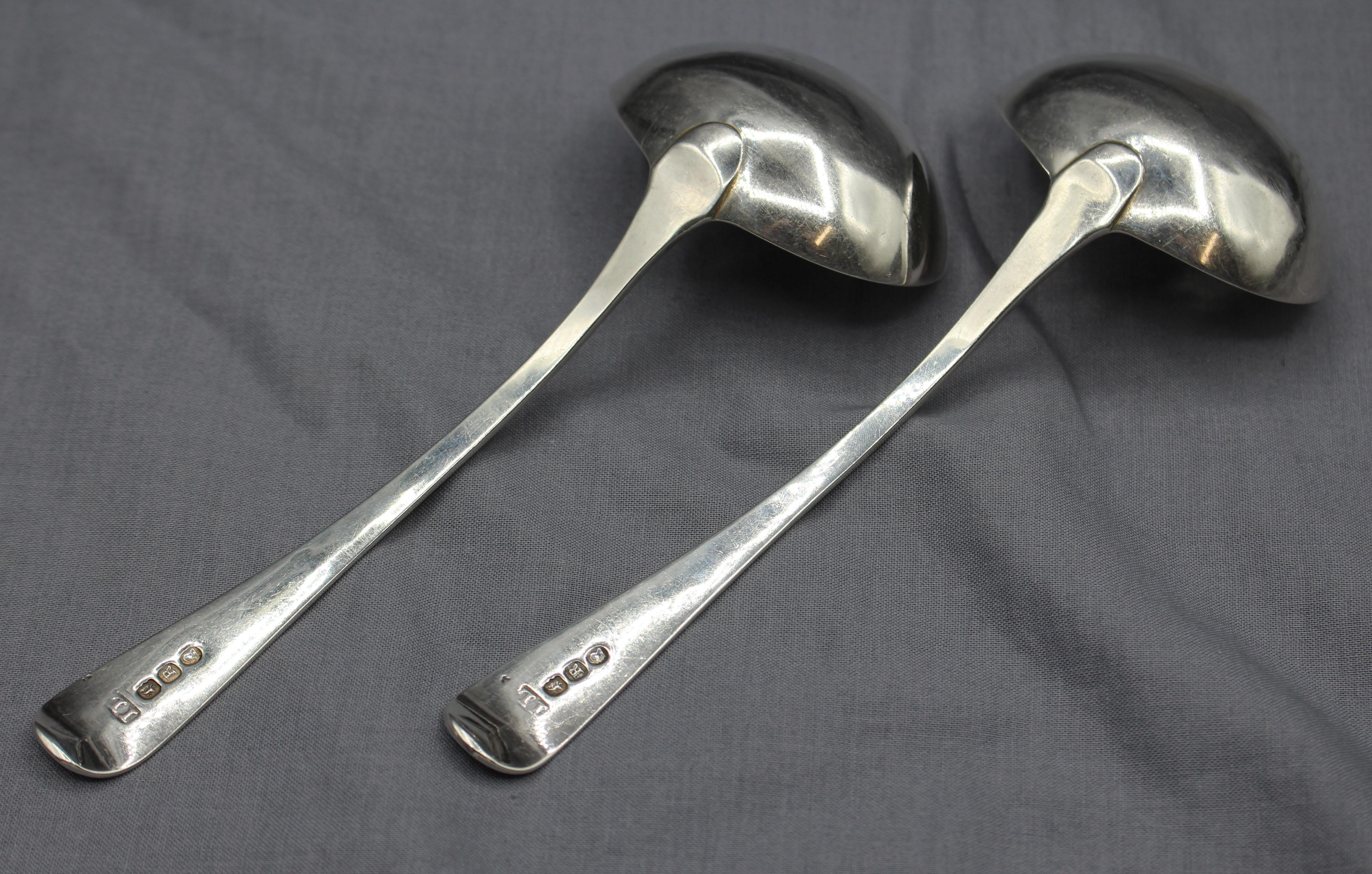 19th Century Sterling Silver Old English Engraved Pattern Gravy Ladles by John Lias For Sale