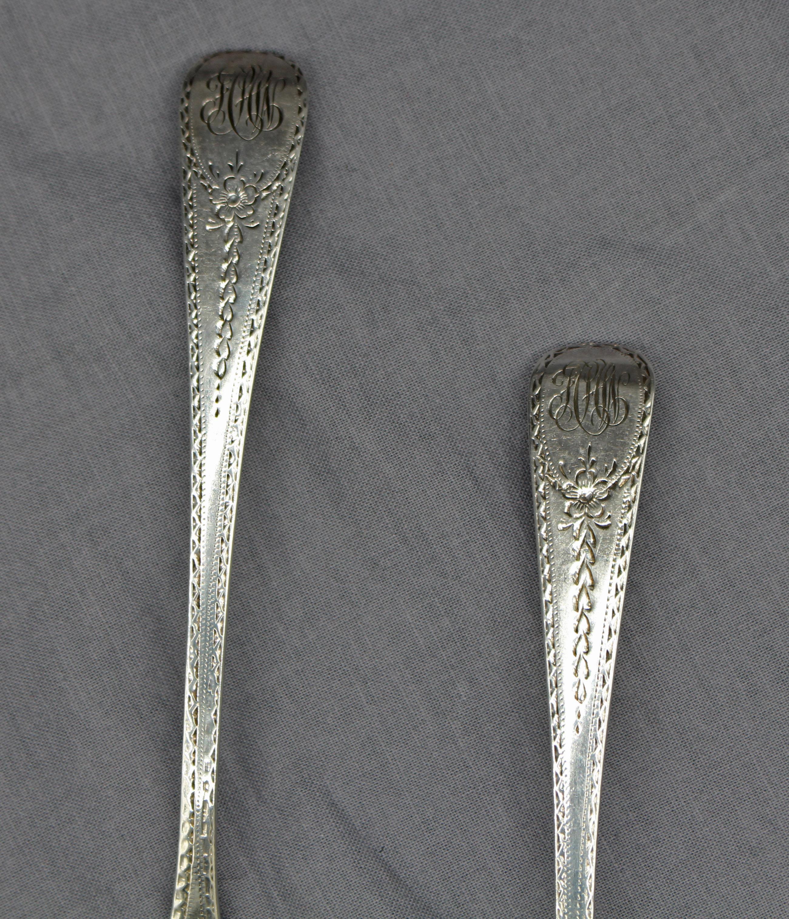 Sterling Silver Old English Engraved Pattern Gravy Ladles by John Lias For Sale 3