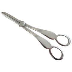 Sterling Silver OLD ENGLISH PATTERN - GRAPE SHEARS - Hallmarked:- Sheffield 1930