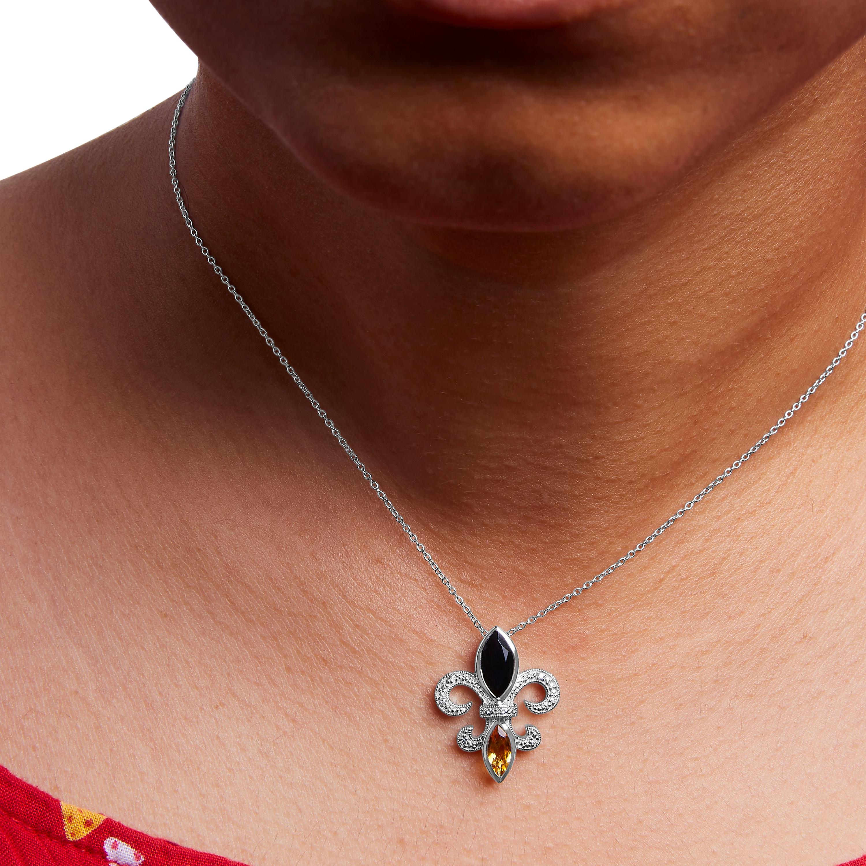 Taglio rotondo Collana con ciondolo Fleur De Lis in argento sterling con onice e citrino e accenti di diamanti in vendita