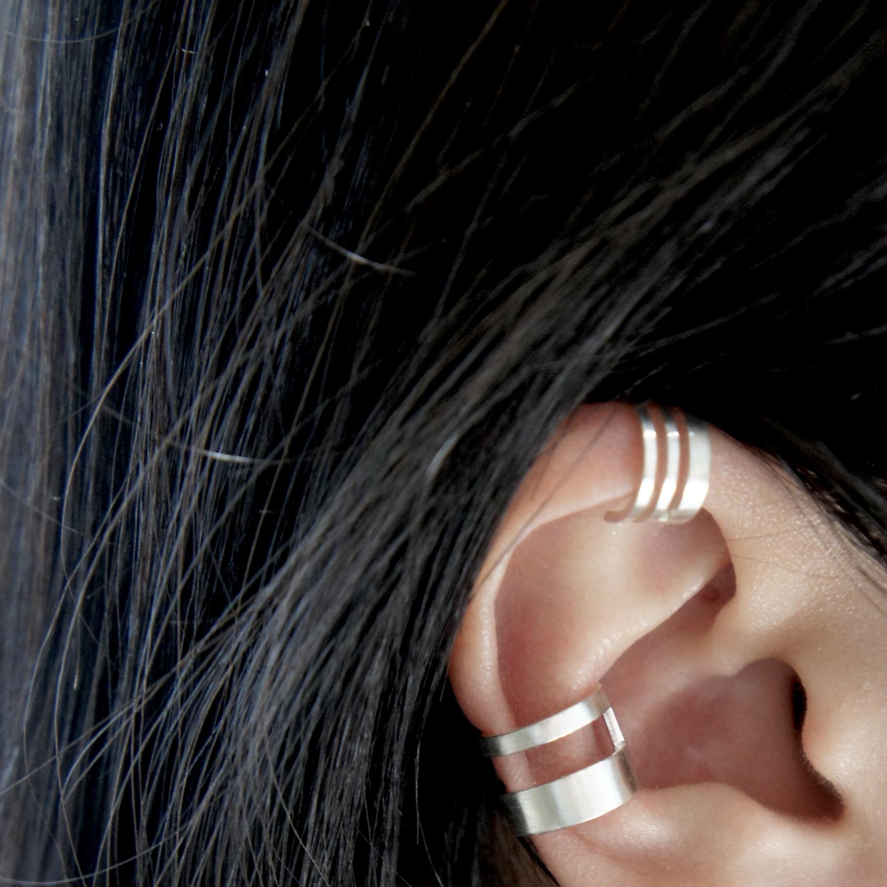 Artisan Sterling Silver Open Line Ear cuff Earring For Sale