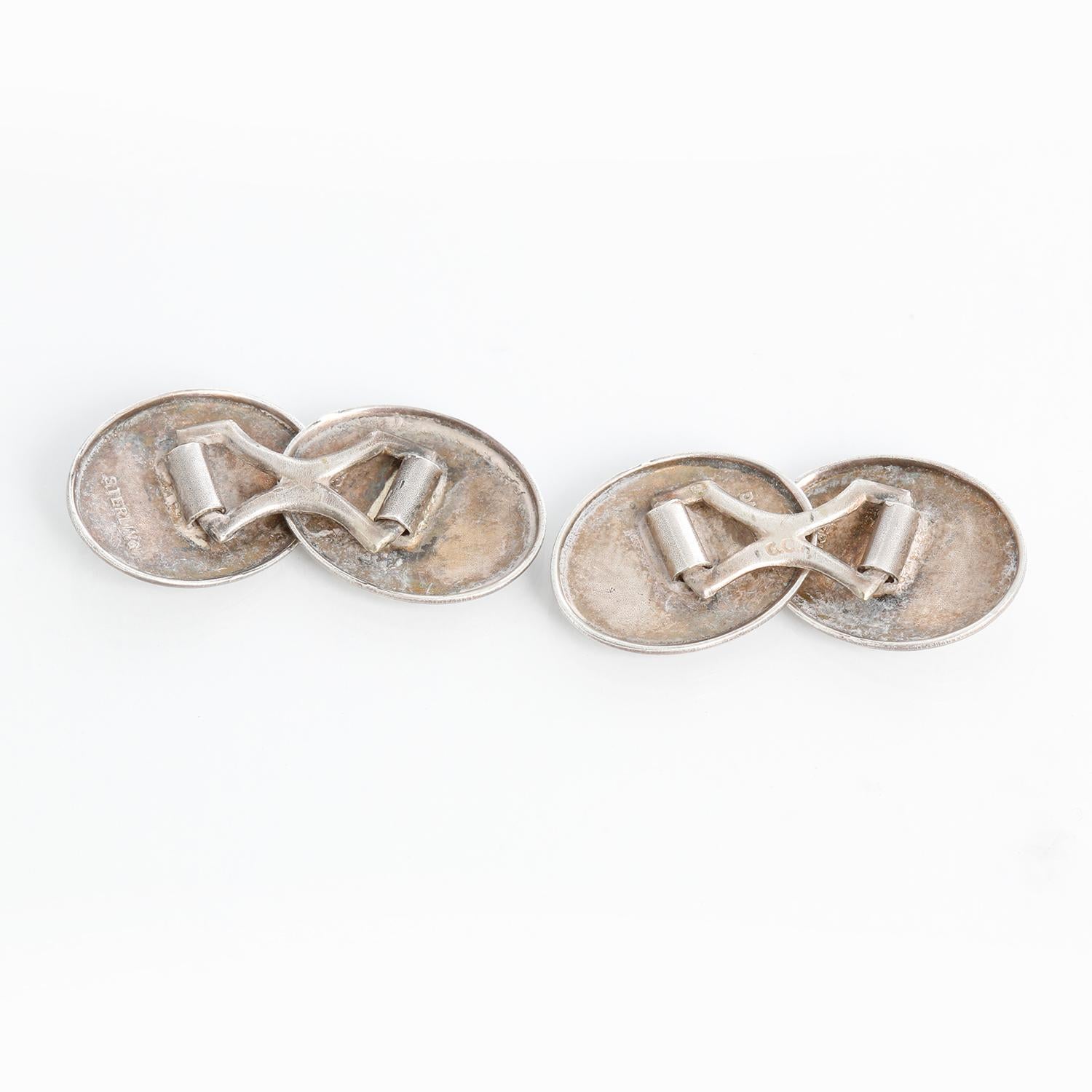 Sterling Silver Oval Cufflinks In Excellent Condition For Sale In Dallas, TX