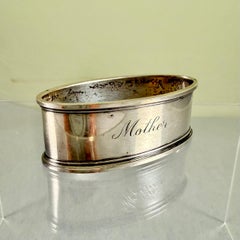 Anillo de servilleta ovalado de plata de ley – Madre