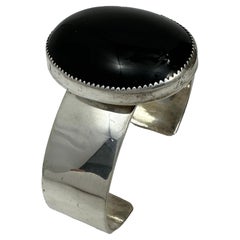Used Sterling Silver Oval Onyx Cuff Bracelet Signed by Navajo Artist R Henry