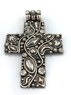 Colgante Cruz superpuesta de plata de ley de Ronnie Willie