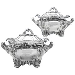 Rococo Revival Victorian Antique Sterling Silver Pair of Soup Tureens from 1839