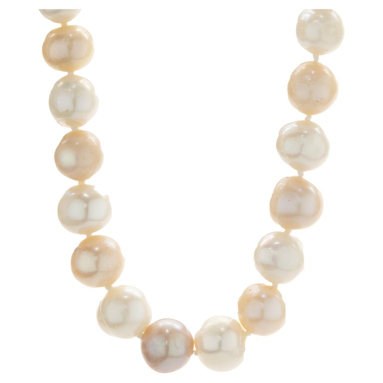 Sterling Silver Pastel Pearl Necklace For Sale at 1stDibs