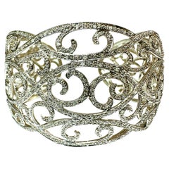 Pulsera brazalete de plata de ley con pavé de diamantes y filigrana Art Déco.