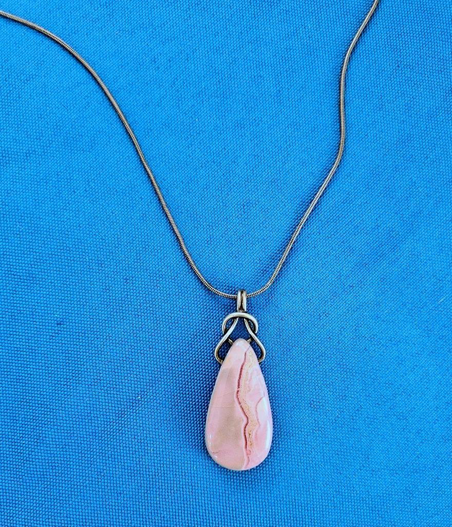 Unknown Sterling Silver Pendant Necklace with Semiprecious Stone, Stamped, Vintage For Sale