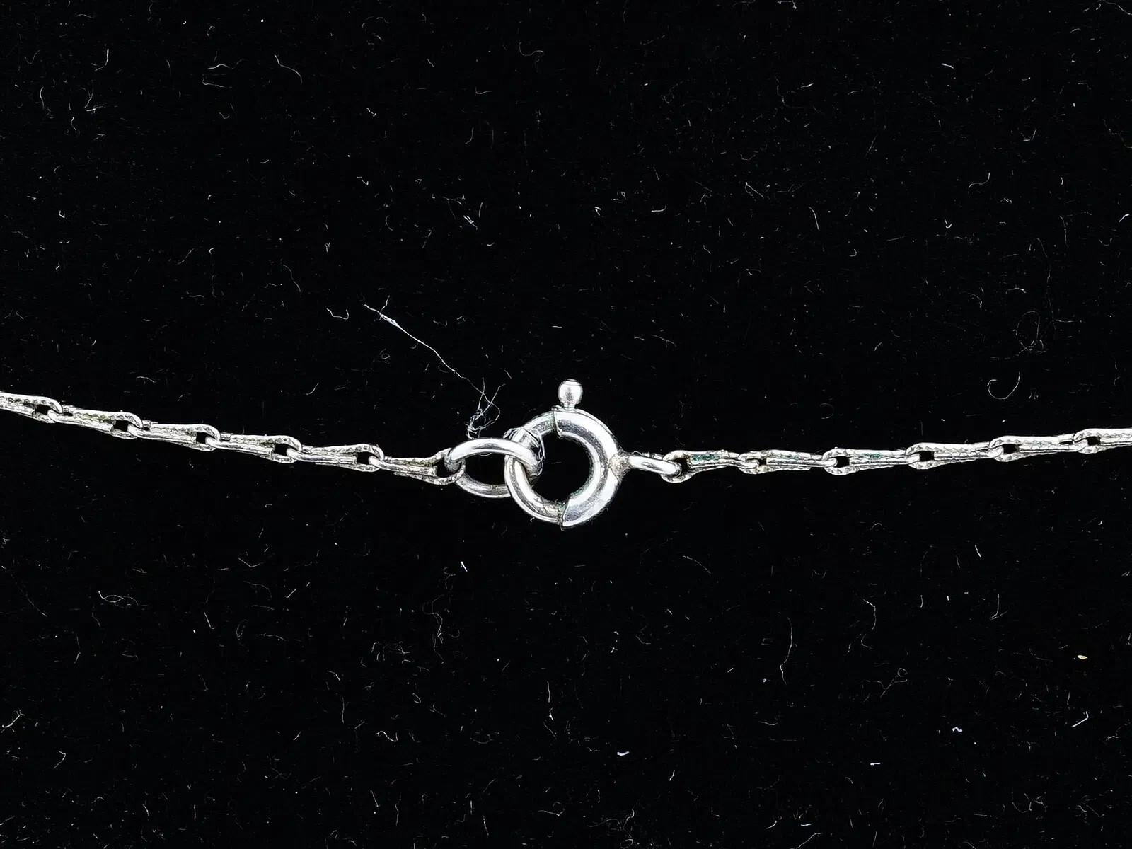Sterling Silver Pendant Necklace With Stones en vente 6