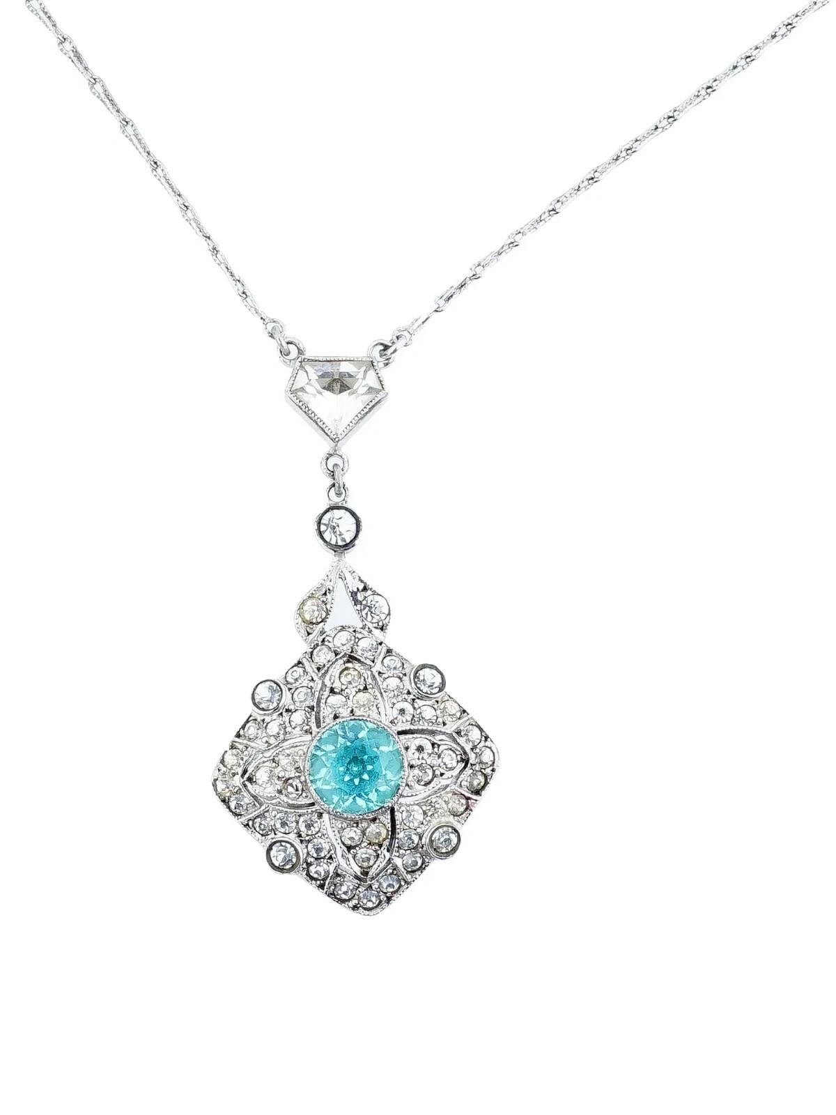 Sterling Silver Pendant Necklace With Stones Pour femmes en vente