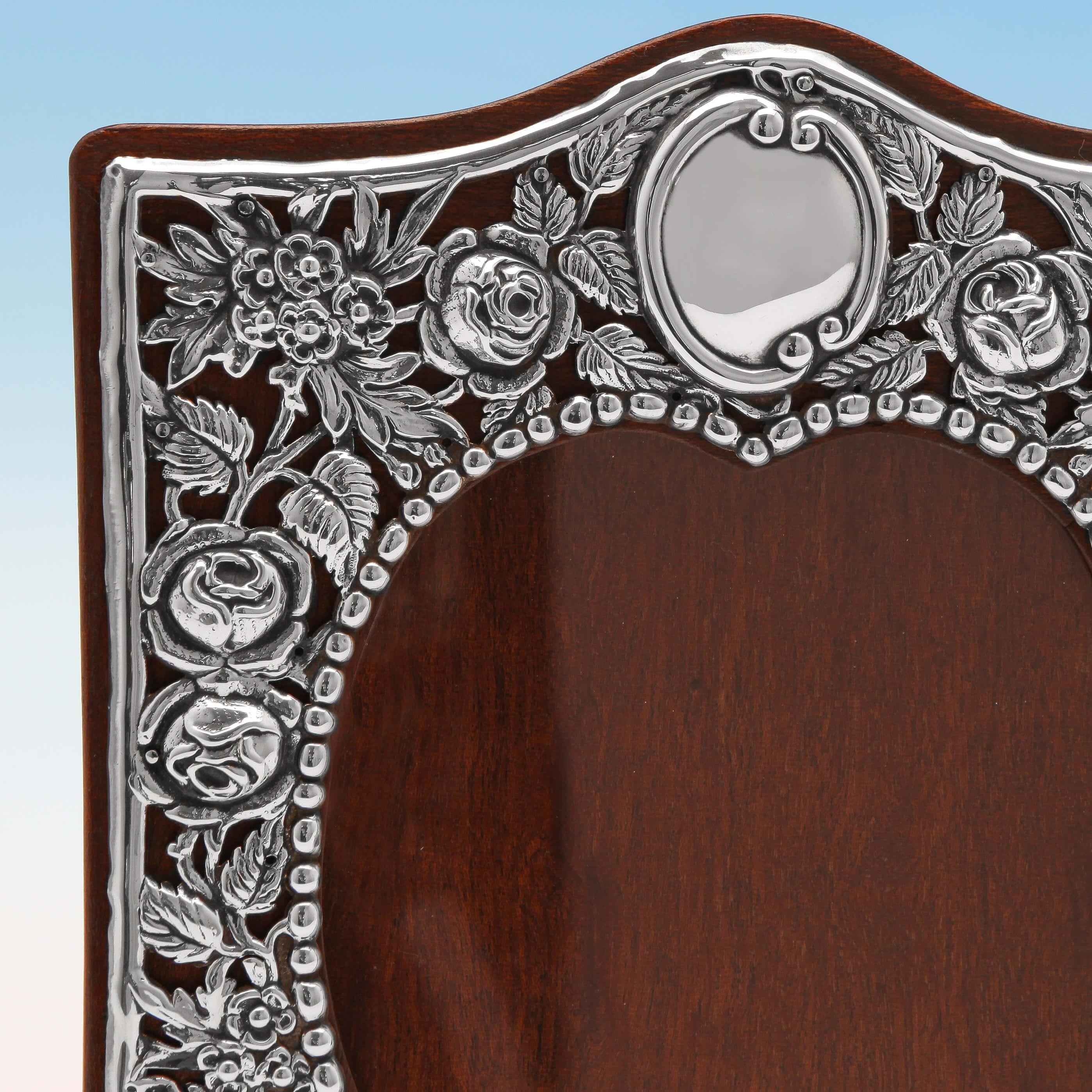 English Heart Shaped Art Nouveau Antique Sterling Silver Photograph Frame from 1902