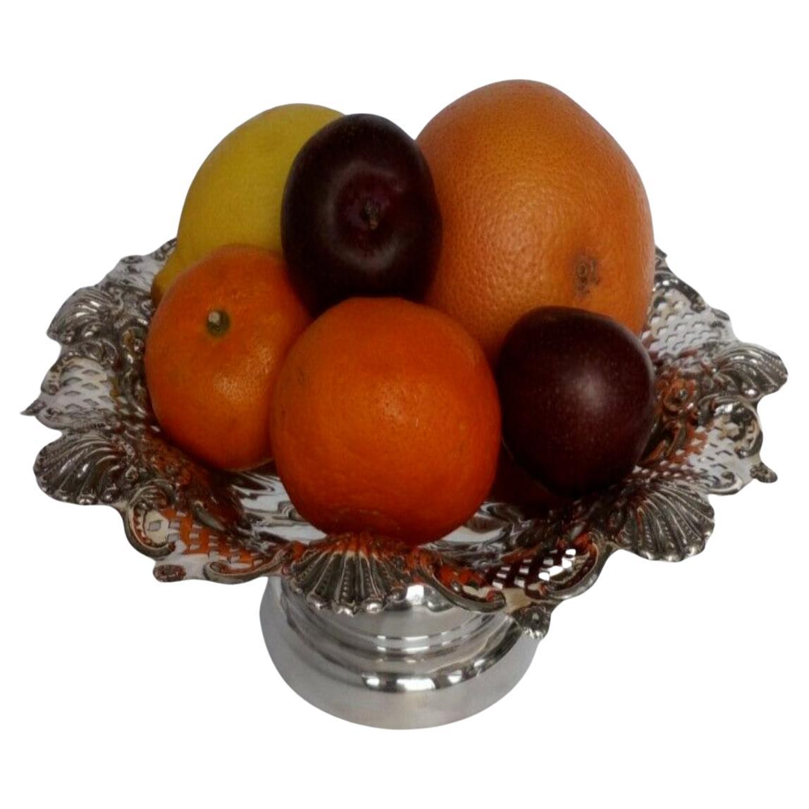 Sterling Silver Pierced Fruit Bowl by William Devenport, 1901 For Sale