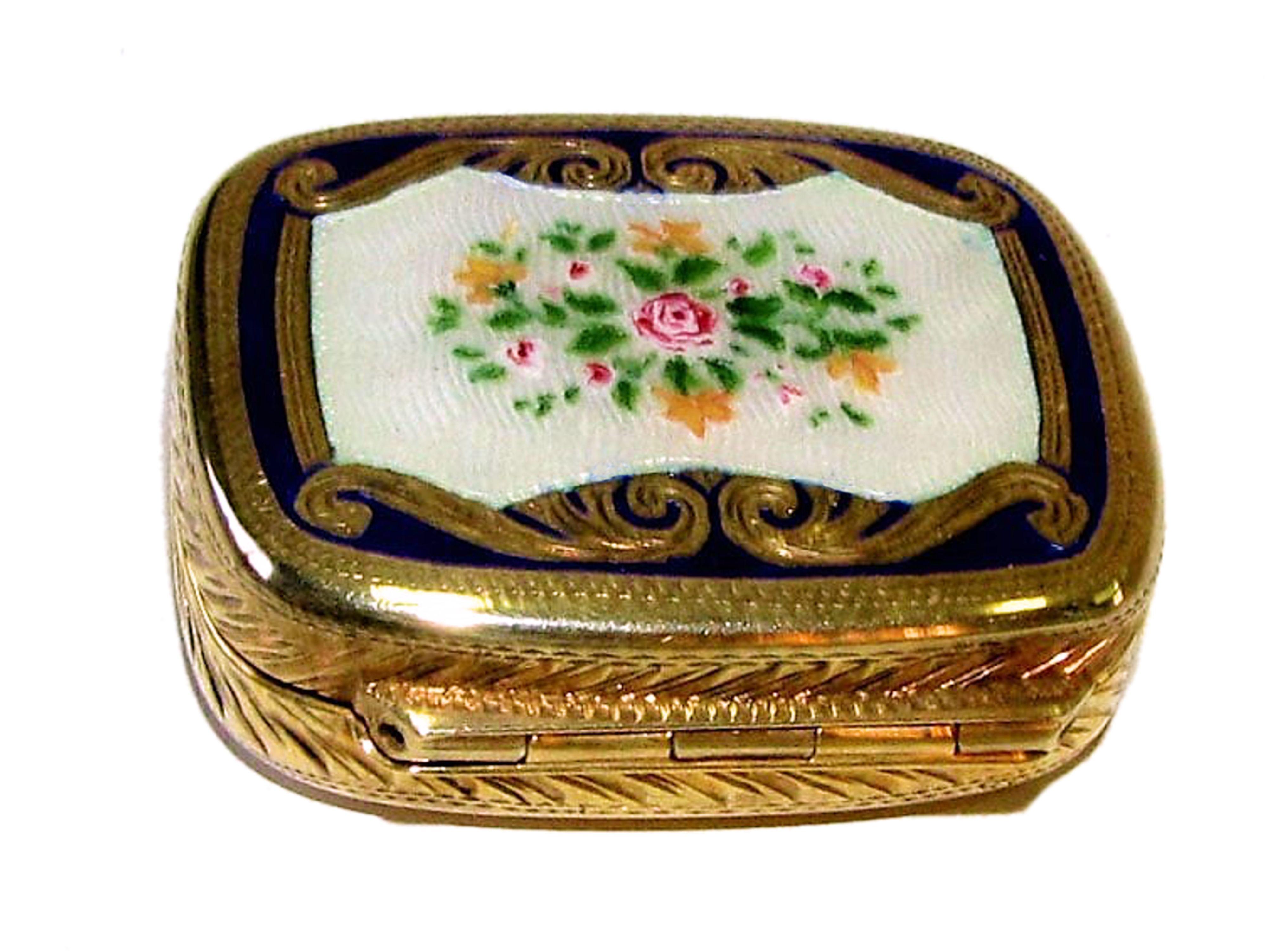 Hand-Carved Snuff Box or Pill Box Guilloche Enamel Floral Miniature, White and Blu Salimbeni