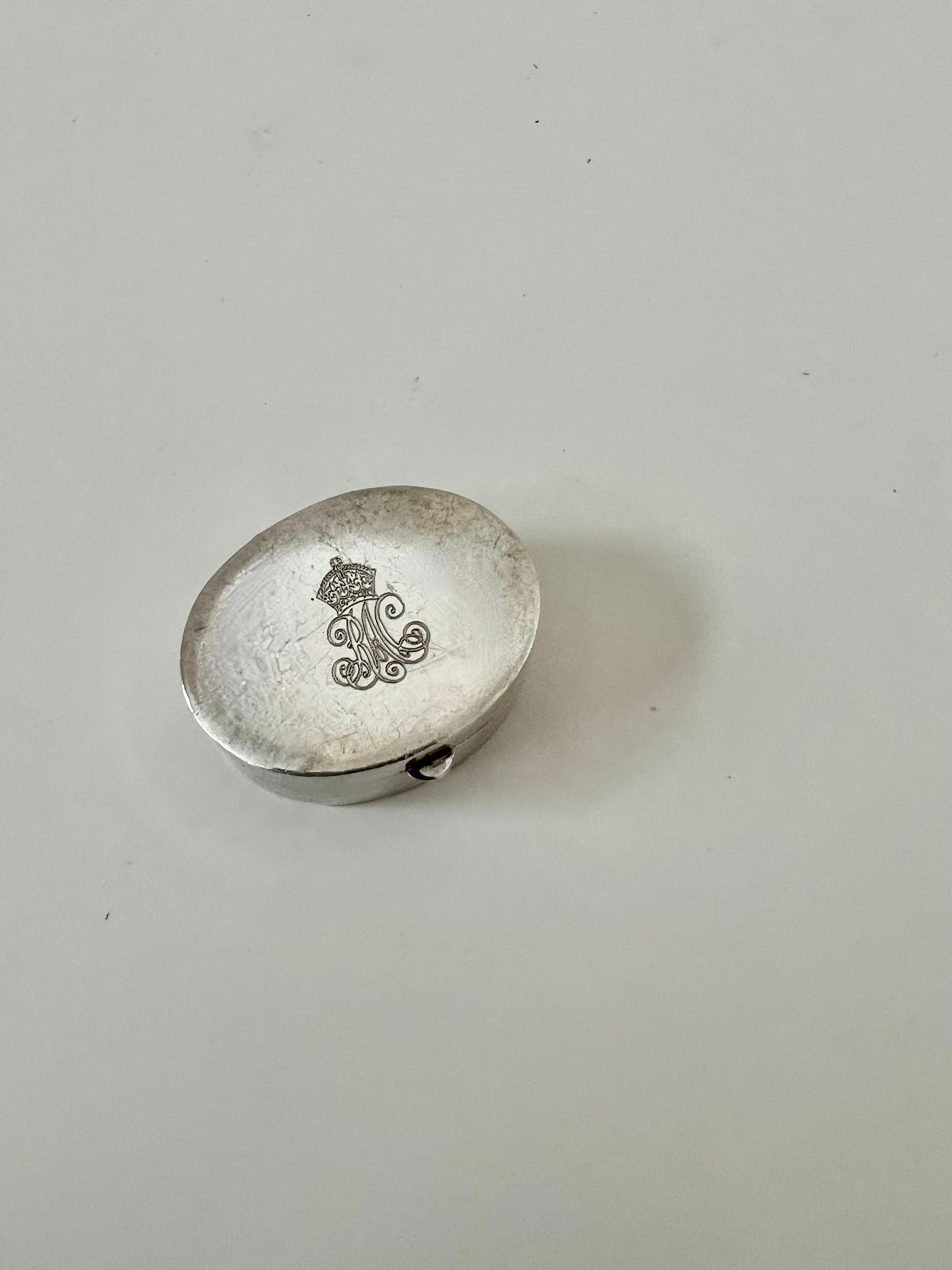 Etched Sterling Silver Pill Box with Crown Etching For Sale