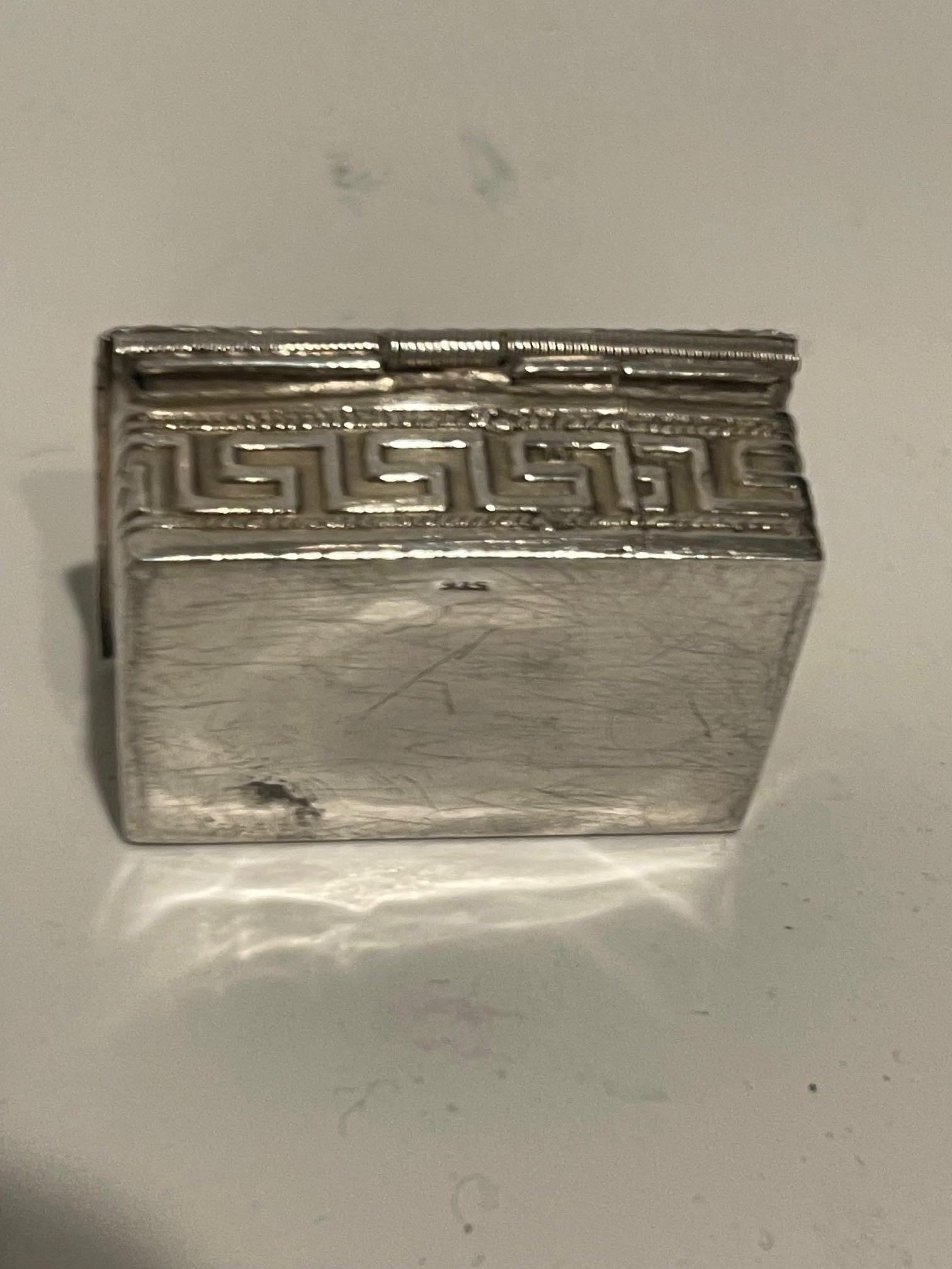 20th Century Sterling Silver Pill Box with Detailed Motif For Sale