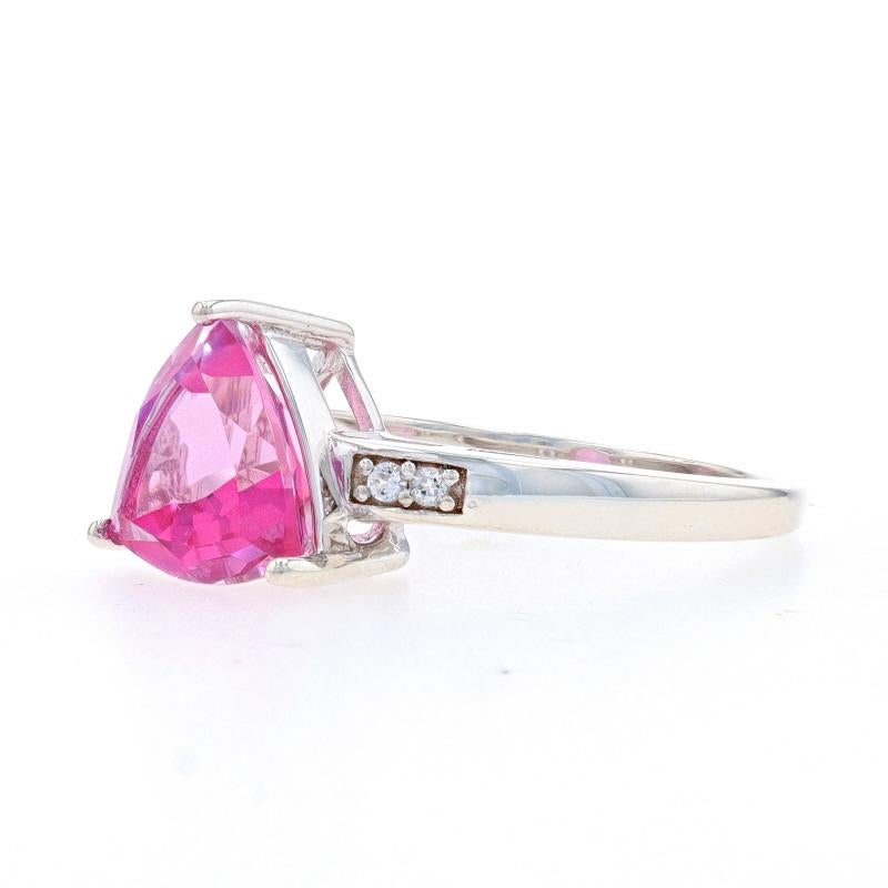 Sterling Silver Pink & White Topaz Ring - 925 Trillion 3.22ctw In Excellent Condition For Sale In Greensboro, NC