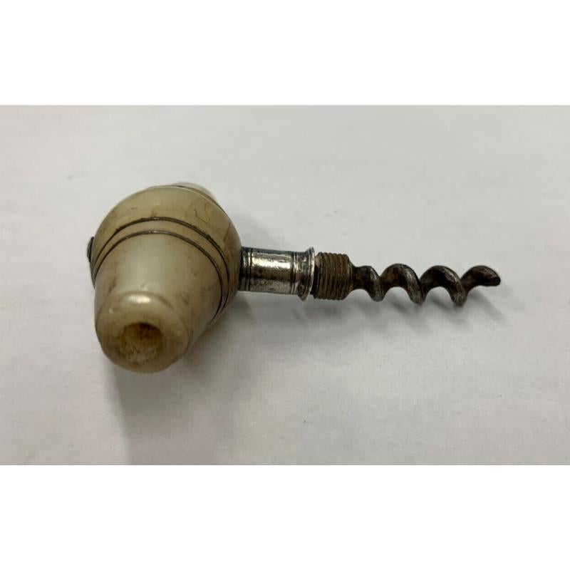 Sterling Silver Pocket Corkscrew with a Mother of Pearl Handle, 18th Century For Sale 4