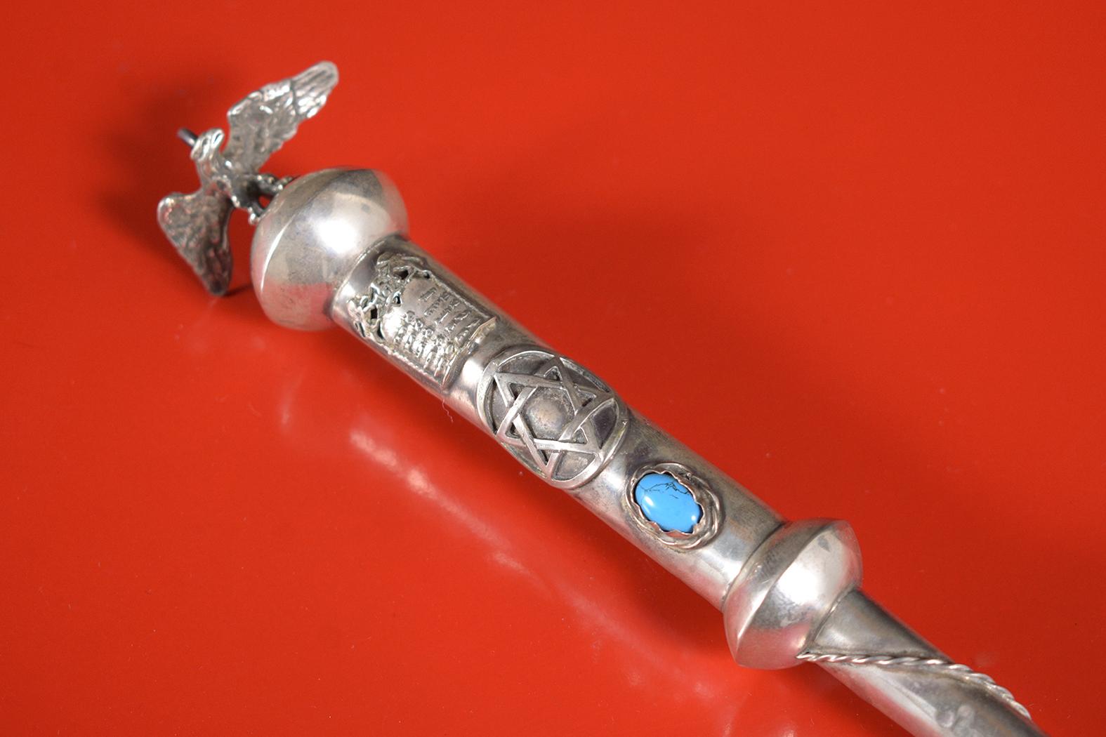 Sterling Silver Torah Pointer In Good Condition In Los Angeles, CA