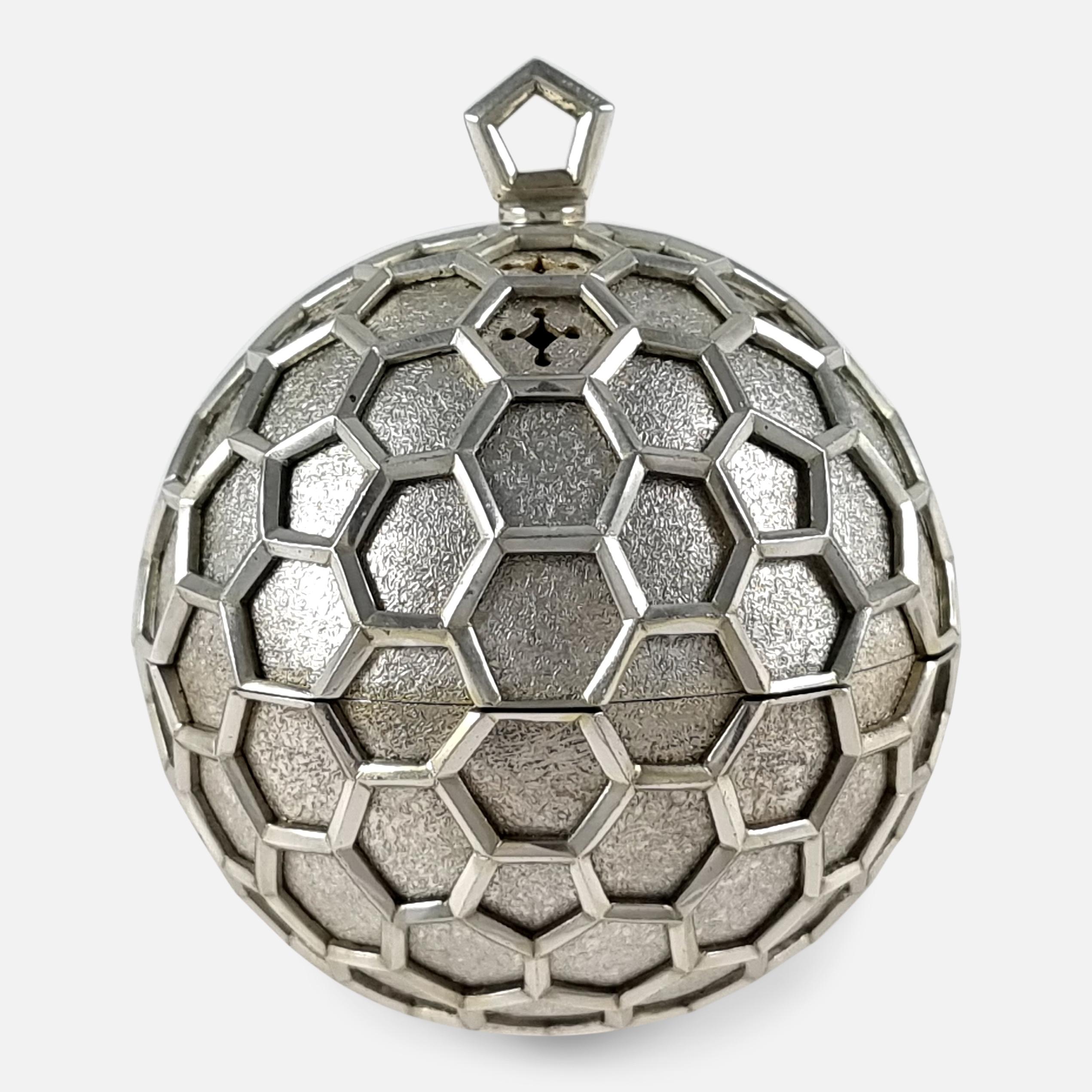 Sterling Silver Pomander, Garrard & Co, 1970 For Sale 3