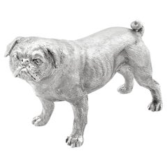 Escultura Pug de plata de ley de BSE Products, Londres, 1998