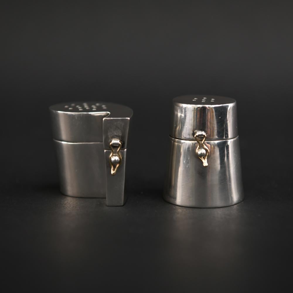 Sterling Silver Punctuation Salt and Pepper For Sale 3
