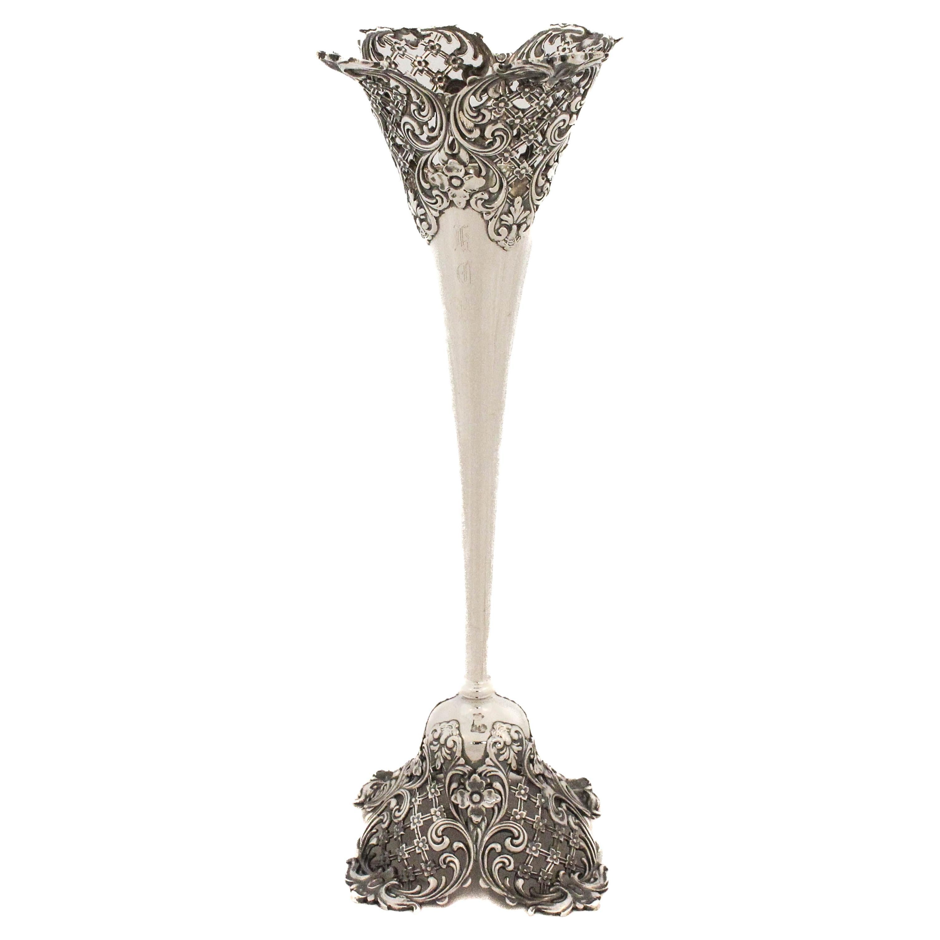 Vaso in argento Redlich & Co. in vendita