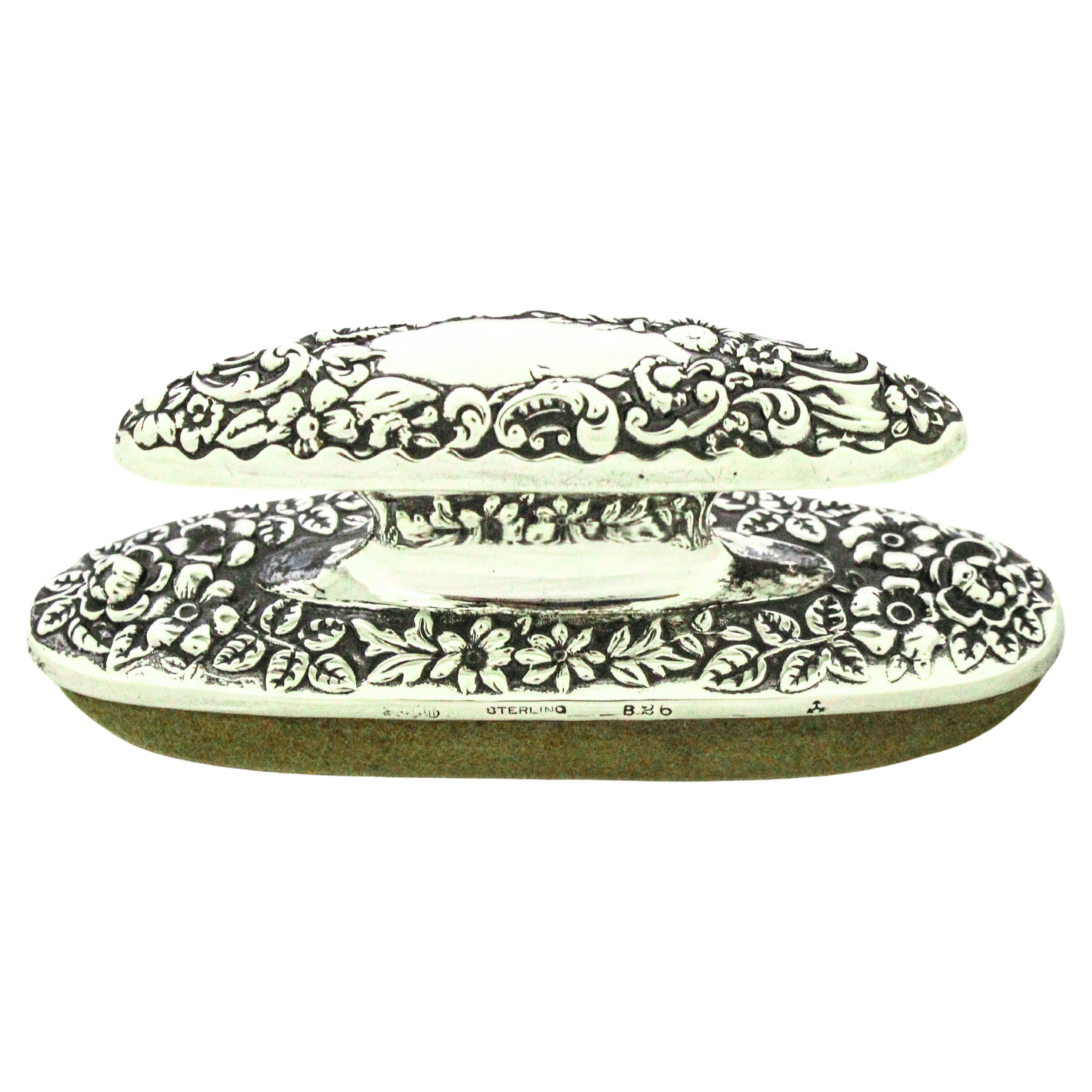 Sterling Silver Repousse Buffer im Angebot