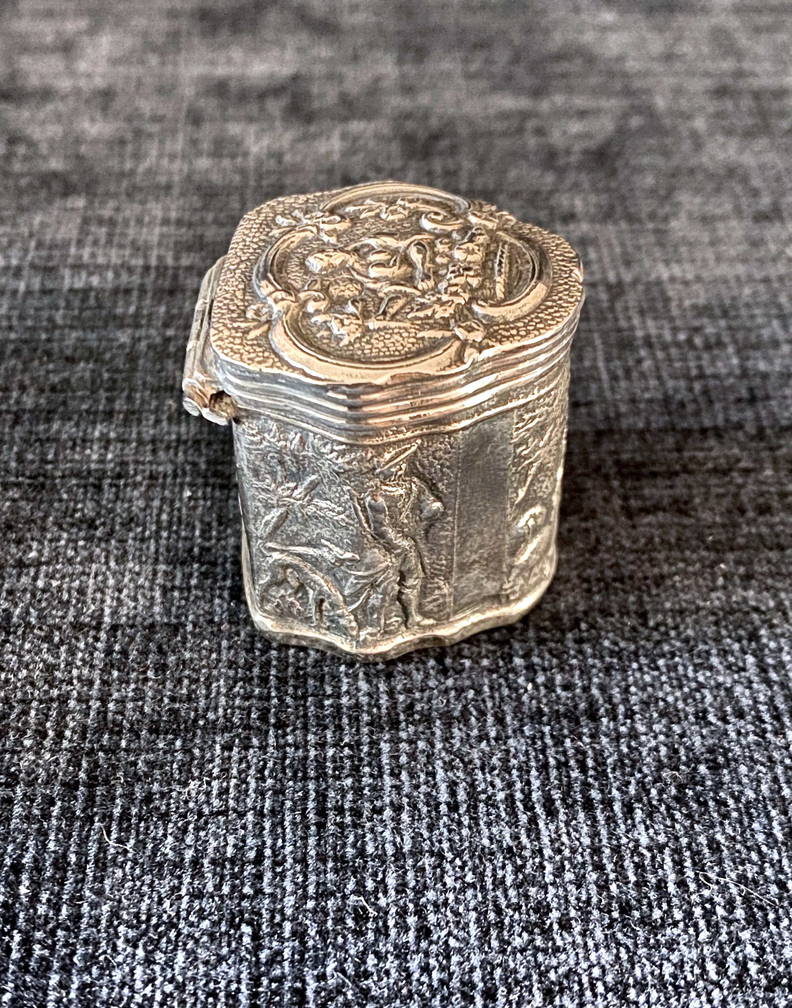 European Sterling Silver Repousse Pill or Snuff Box
