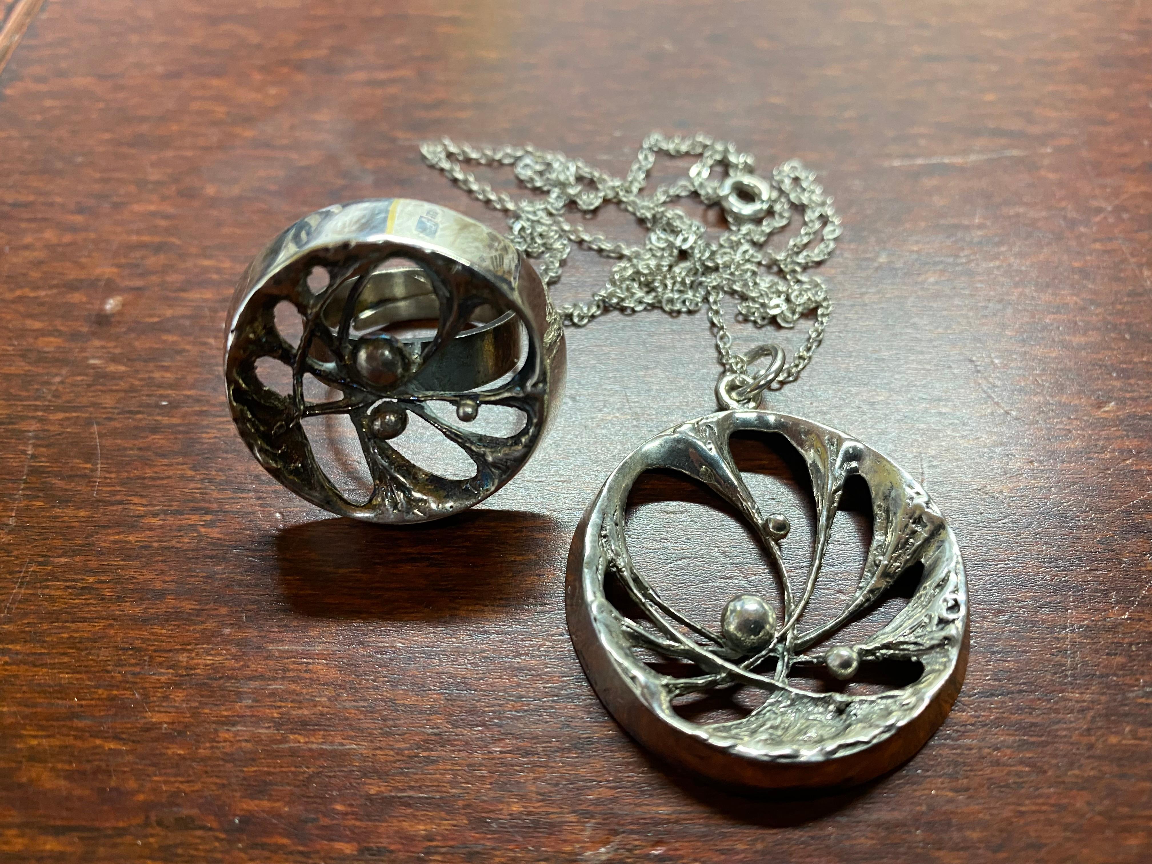 Modernist Sterling Silver Ring and Necklace Karl Laine Sen&Laine Spider Web Finland For Sale