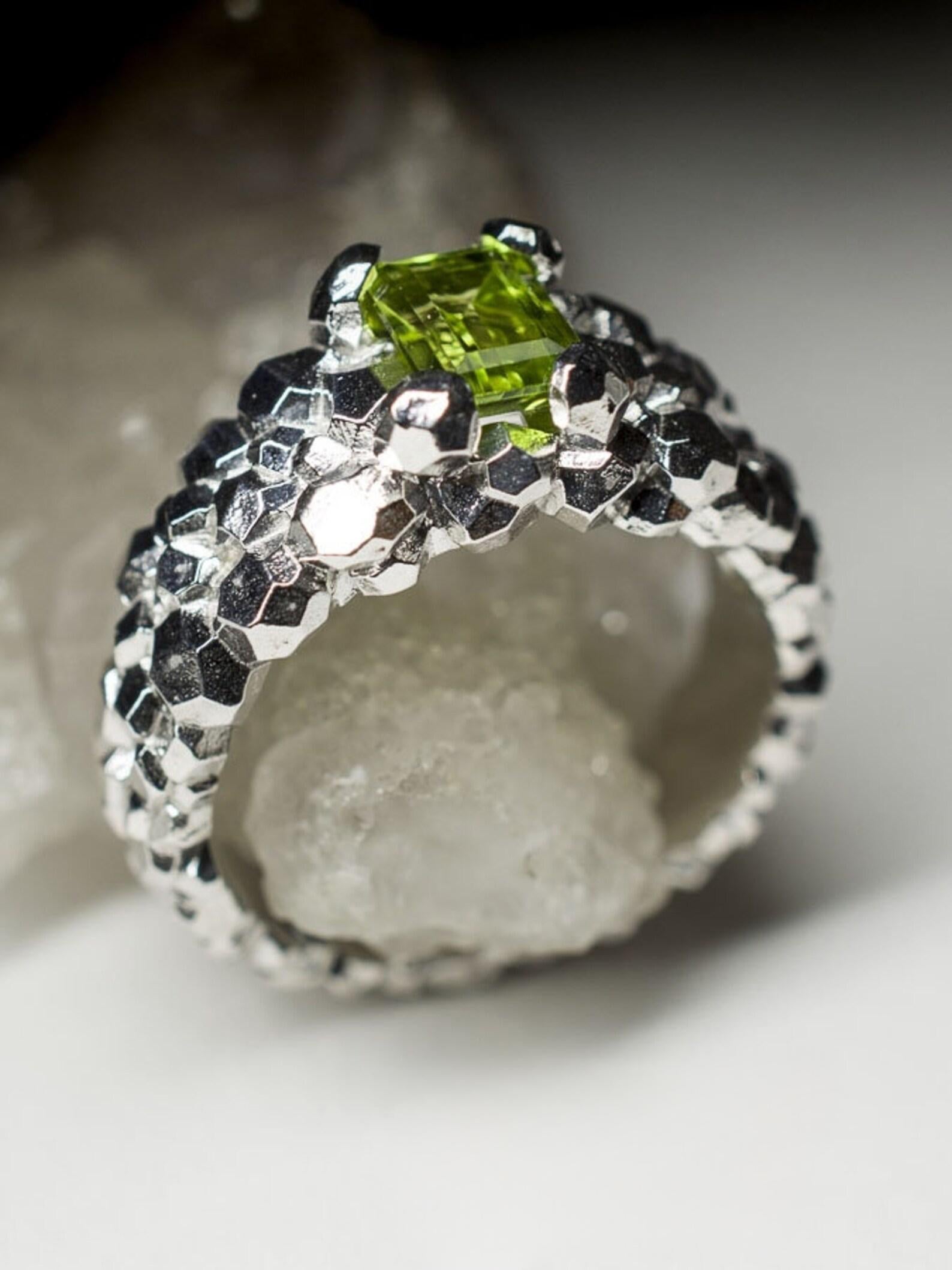 da uomo o donna Anello in argento sterling con peridoto verde naturale taglio ottagono 1ct stile regalo per la moglie in vendita