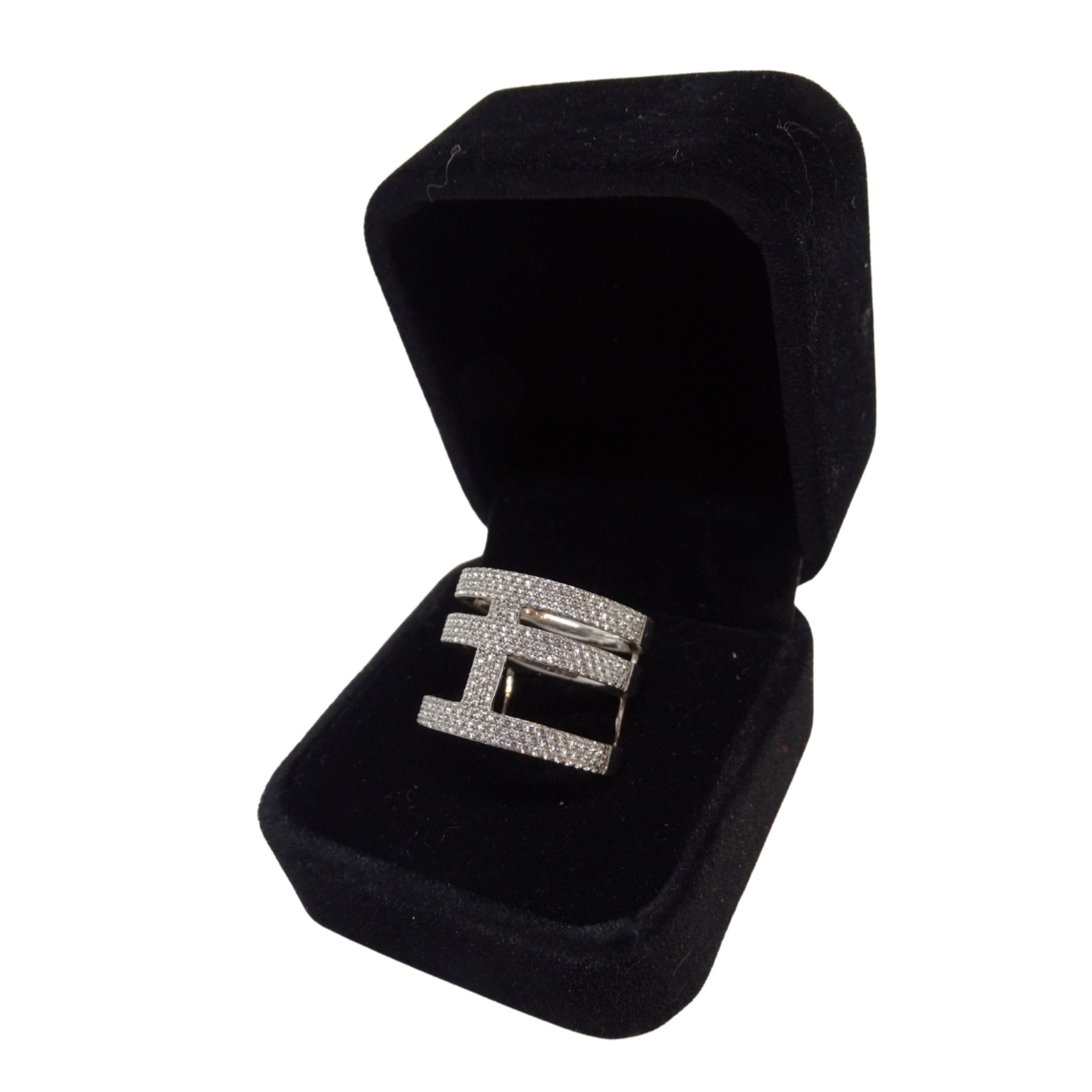 Anello in argento sterling con pavé di zirconi di Frances Guiot de Bourg, Parigi in vendita 6