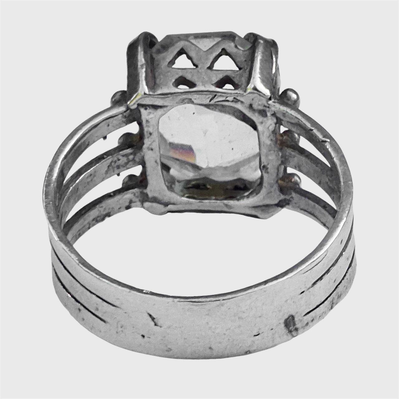 da uomo o donna Anello in argento sterling con dettaglio a tre bande e pietra sfaccettata trasparente in vendita